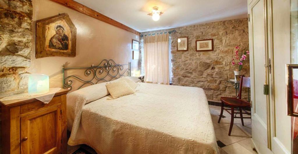 Muntaecara Diffuso Apricale